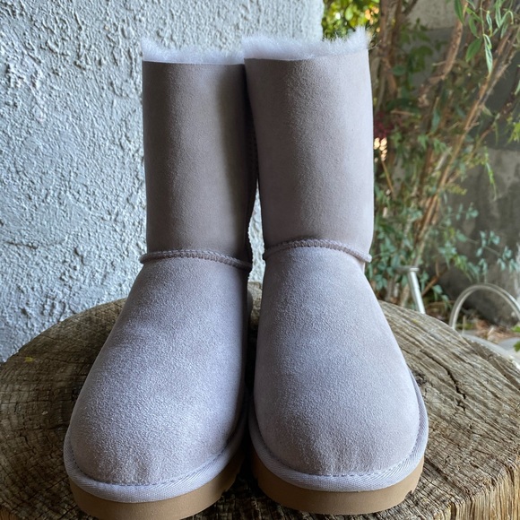 UGG Bailey Bow II Boot Varies Sizes - Picture 6 of 10